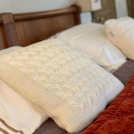 Cote Park Bed and Breakfast Givry  Buitenkant foto
