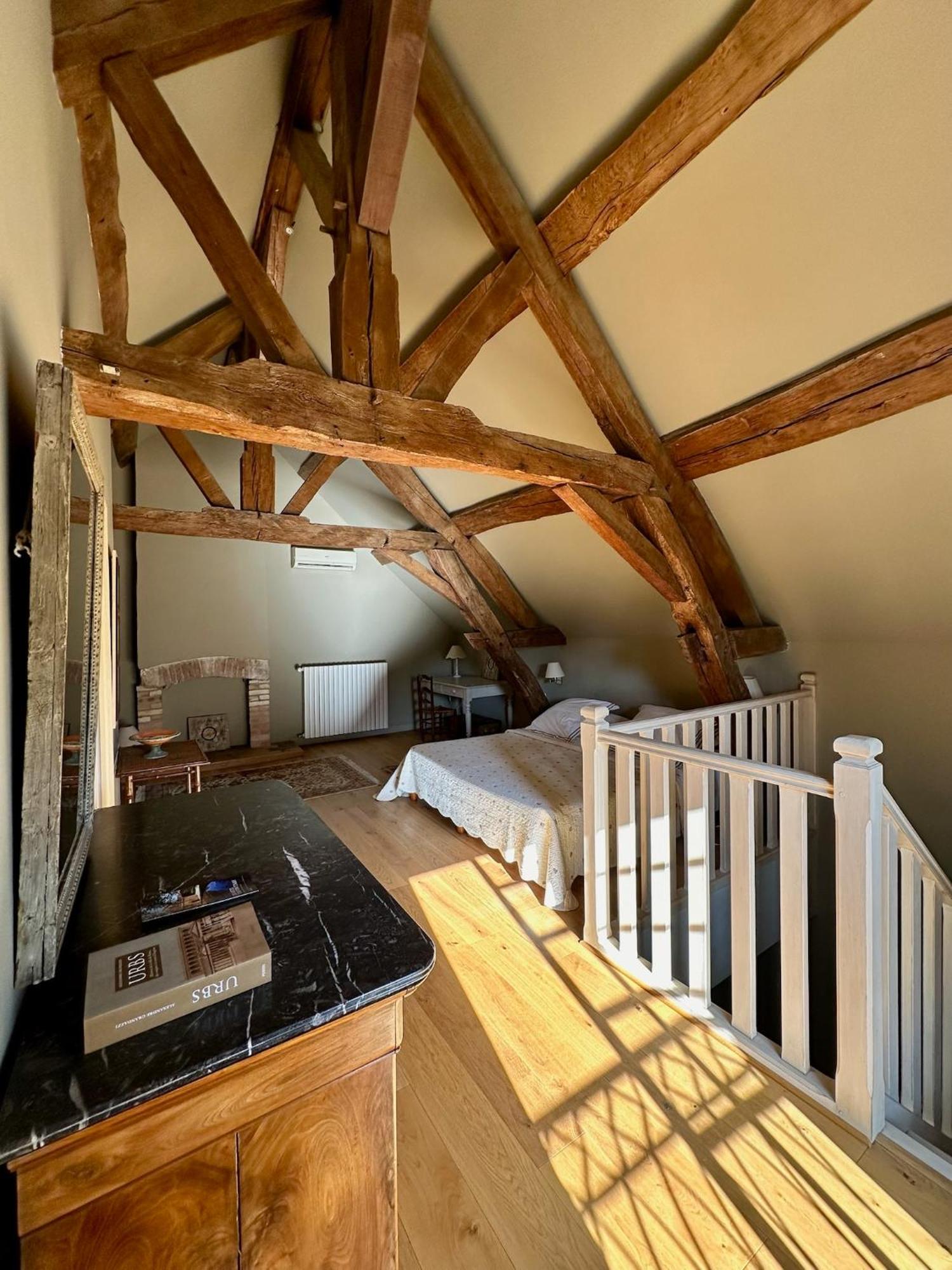 Cote Park Bed and Breakfast Givry  Buitenkant foto