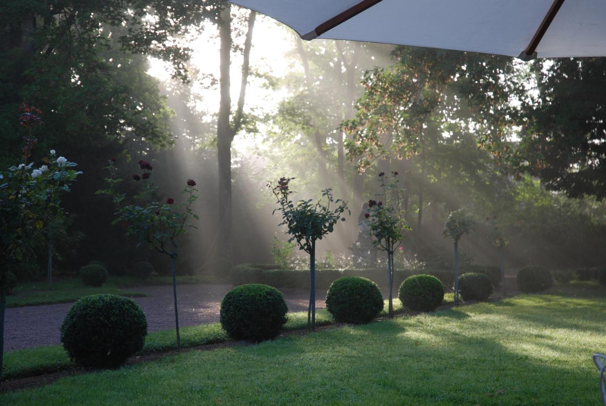 Cote Park Bed and Breakfast Givry  Buitenkant foto